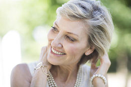 Key ingredients to improve fine hair post-menopause