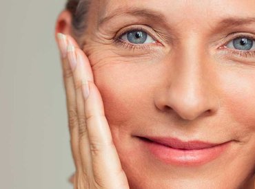 Menopauza: melyek a leggyakoribb, a bőr változását jelző tünetek?